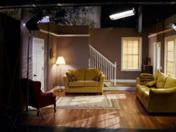 FTVM Studio C Living Room Set 